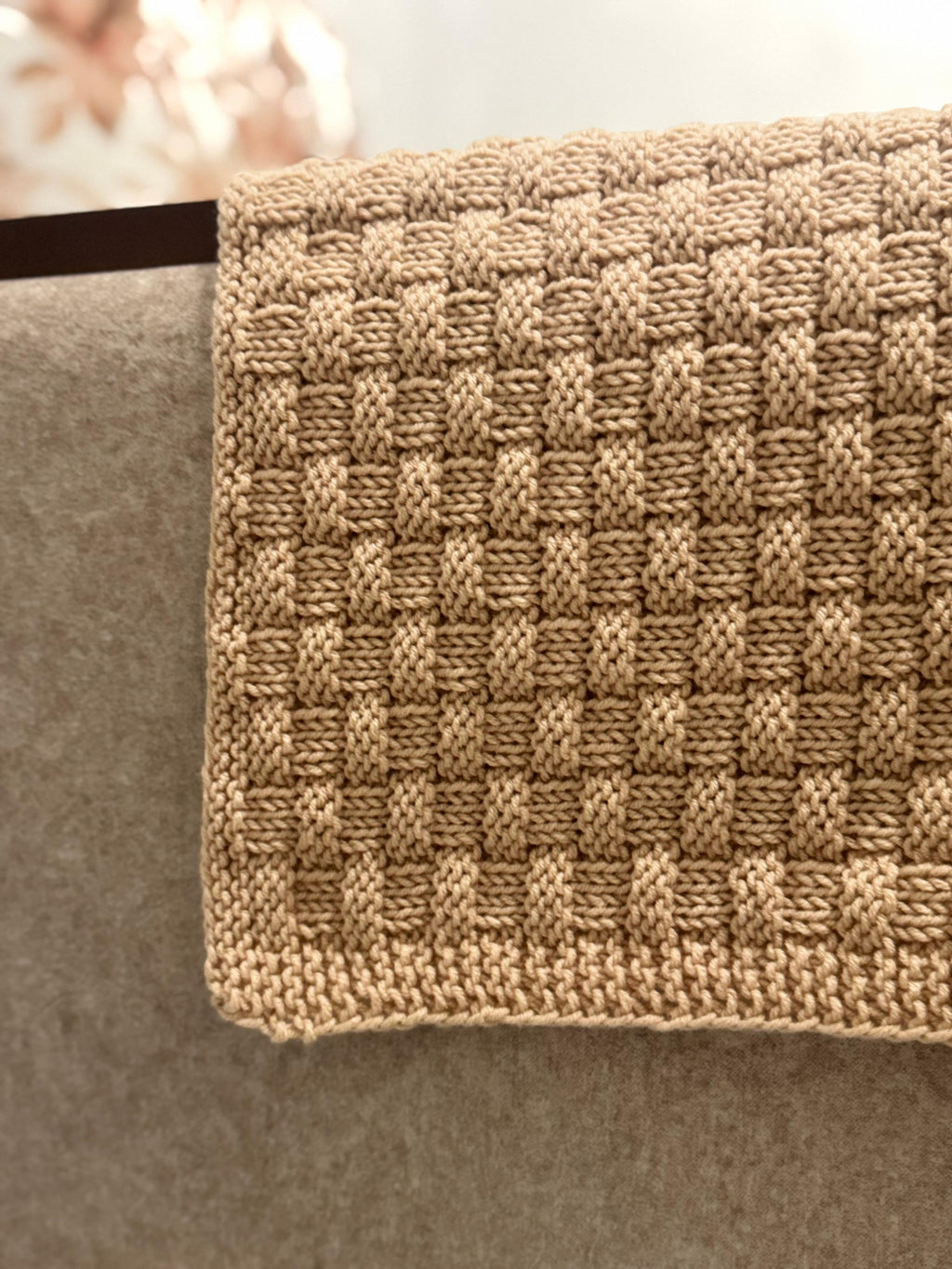 Easy Snuggle Squares Baby Blanket – Knitting Pattern for Handmade Comfort