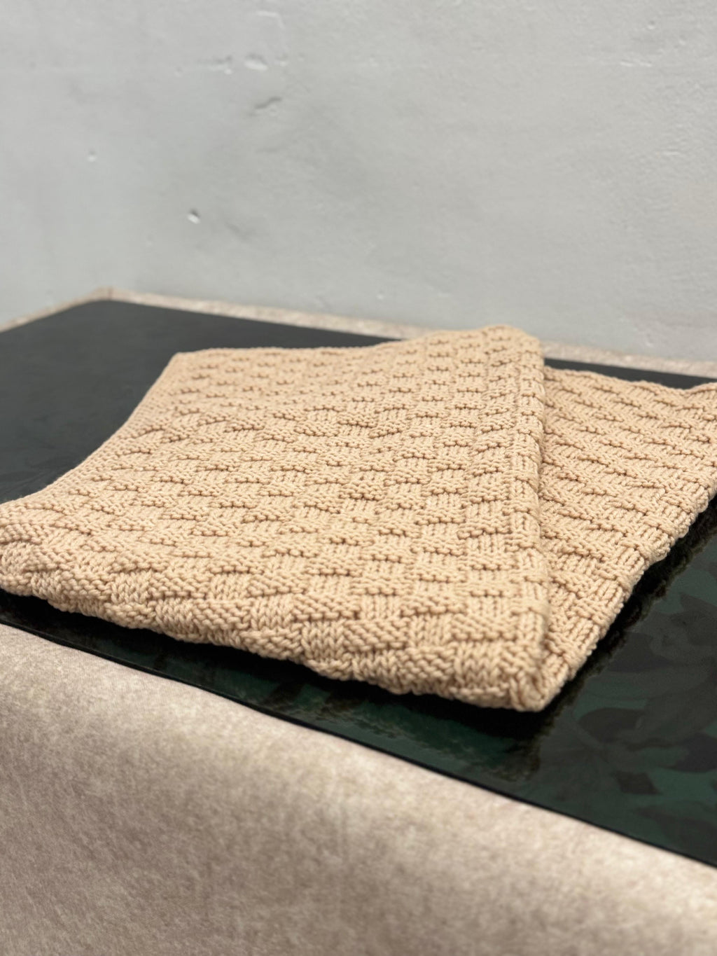 Easy Snuggle Squares Baby Blanket – Knitting Pattern for Handmade Comfort
